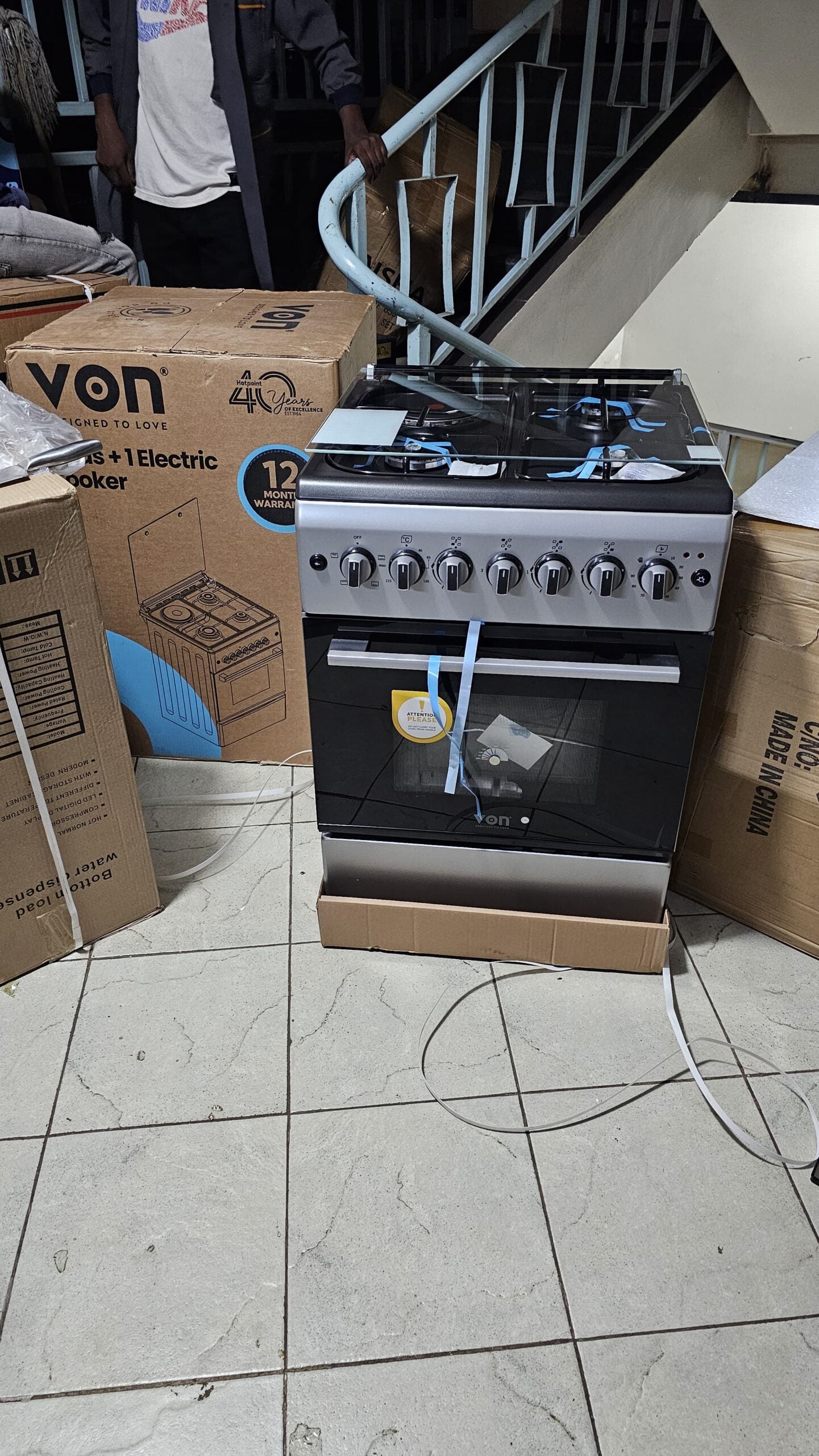 Von Cooker 3 Gas + 1 Electric - VCF553141NFS