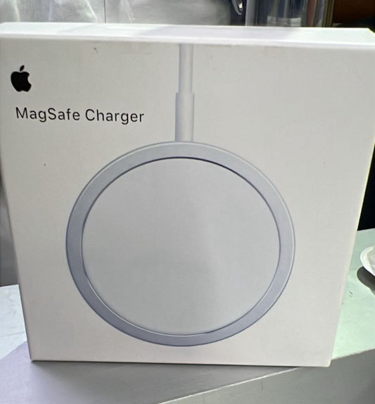Apple MagSafe Wireless Charger (Fast Magnetic Charging)