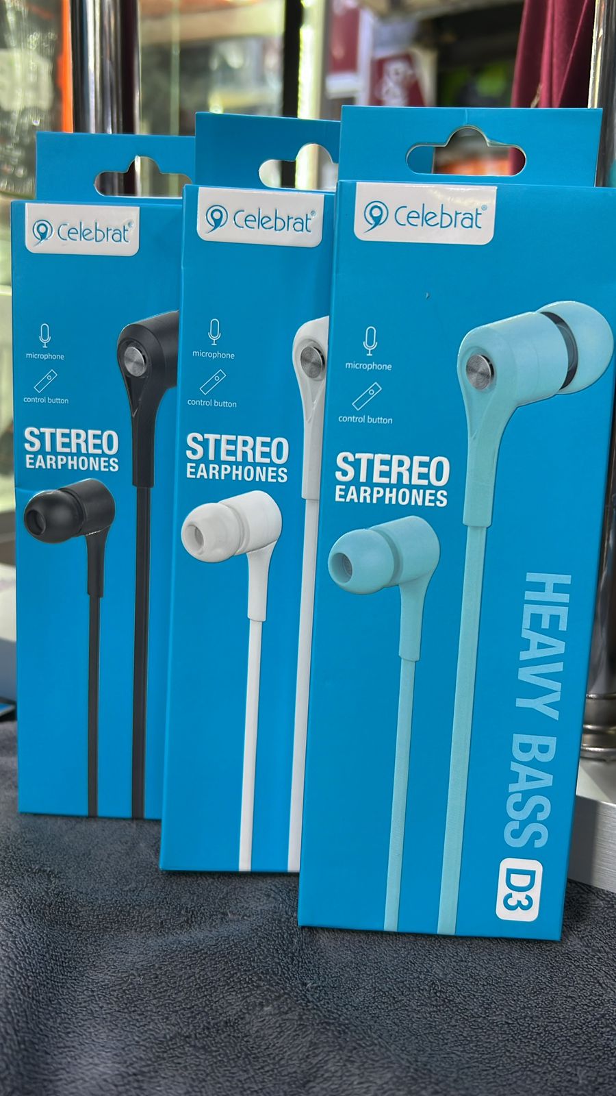 Celebrat D3 Stereo Earphones – Heavy Bass Wired Earphones with Microphone & Control Button