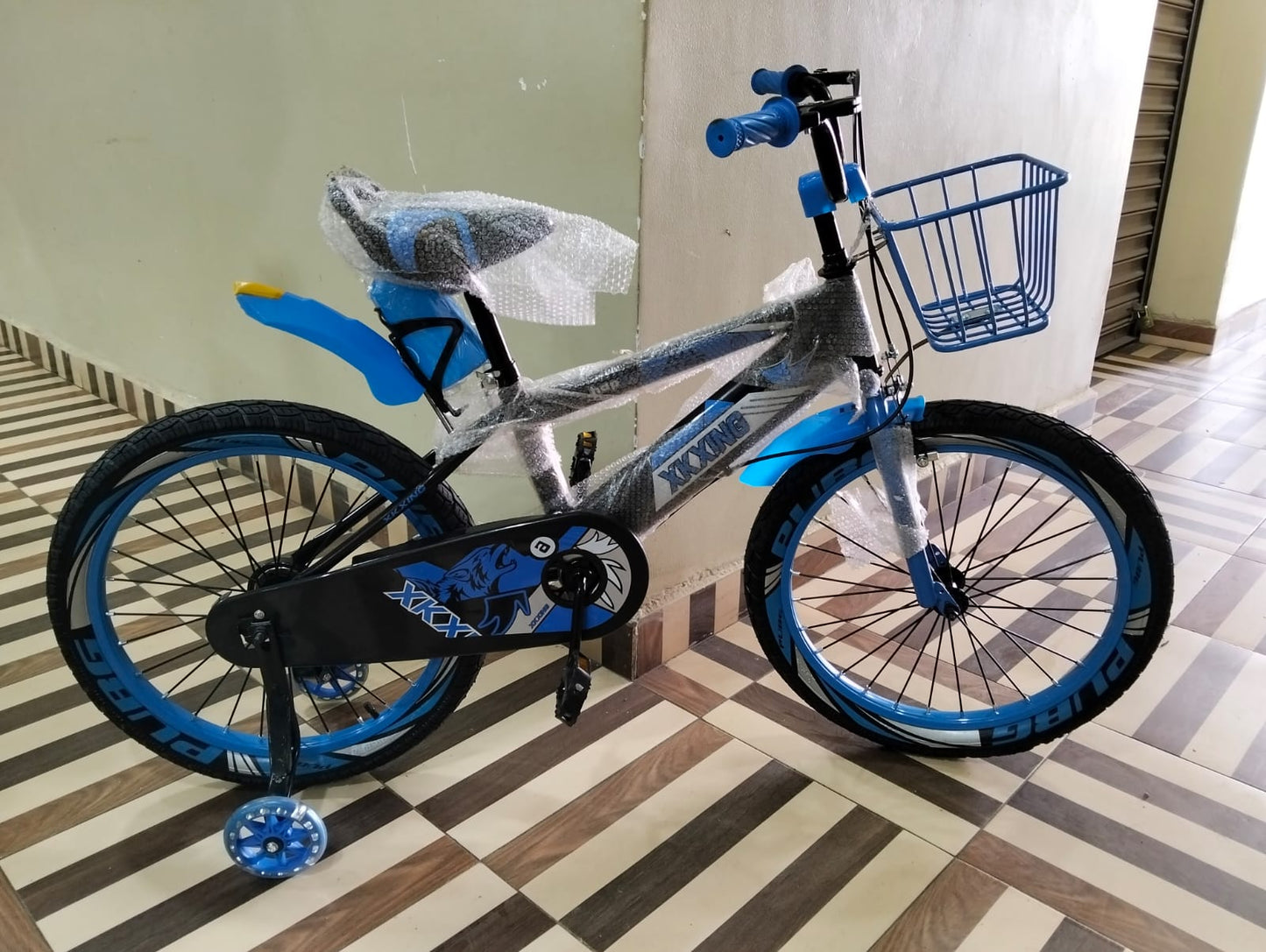 Kids Size 20 Bicycle – Durable Training Bike with Basket & Side Wheels (Blue)