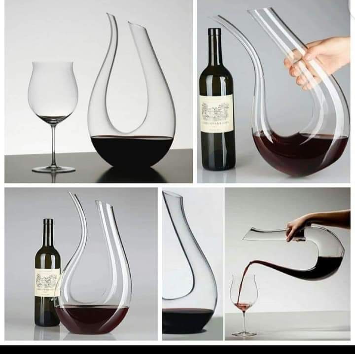 U-Shape Glass Wine Decanter