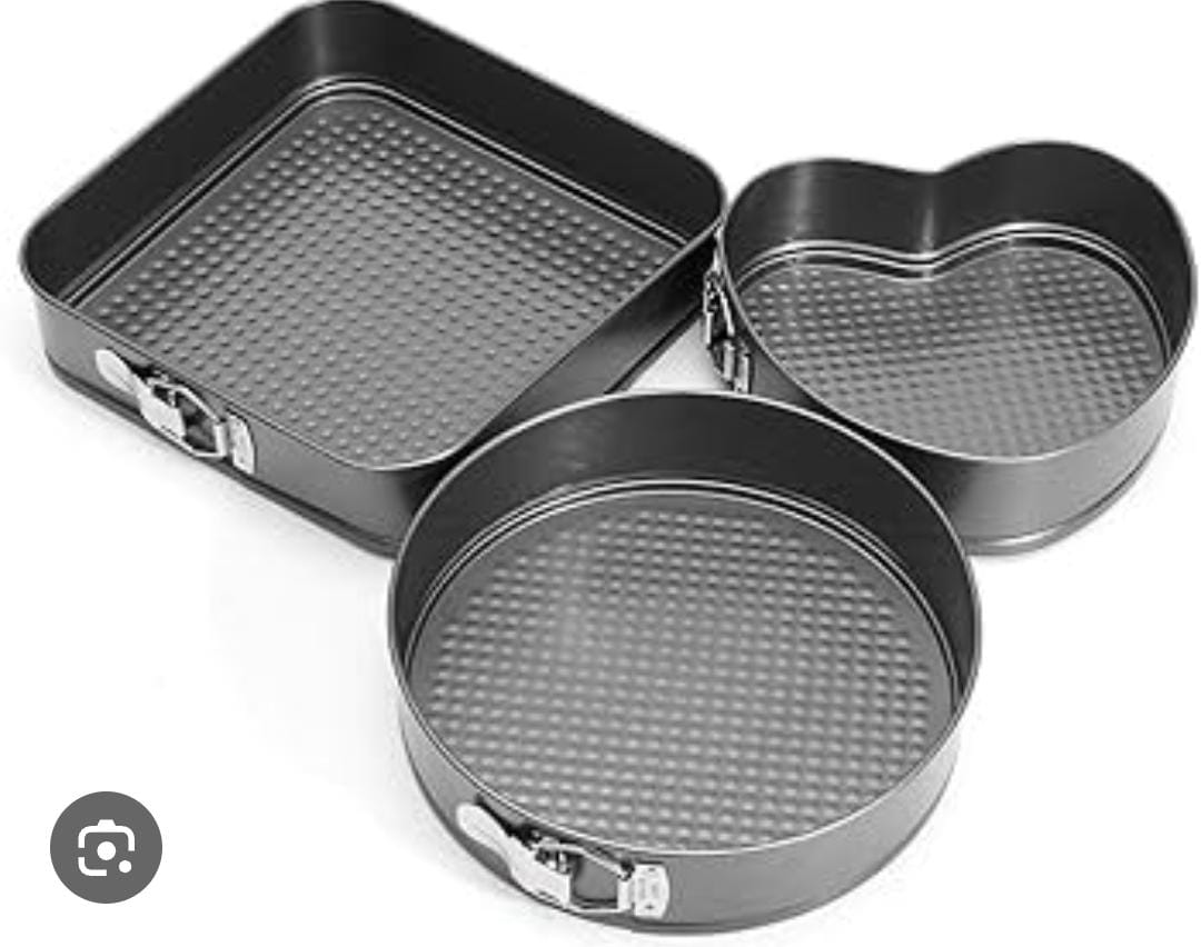 Non-Stick Mixed Shape Baking Tin Set (Heart, Square & Round)