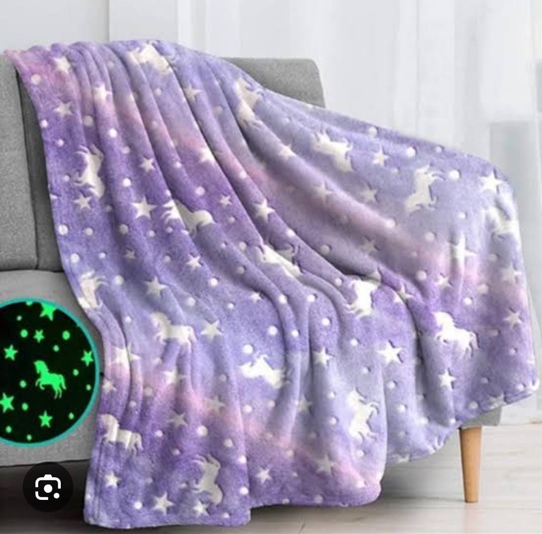 Magic Glow-in-the-Dark Fleece Blanket β Soft, Cozy & Luminous (180Γ200 cm)