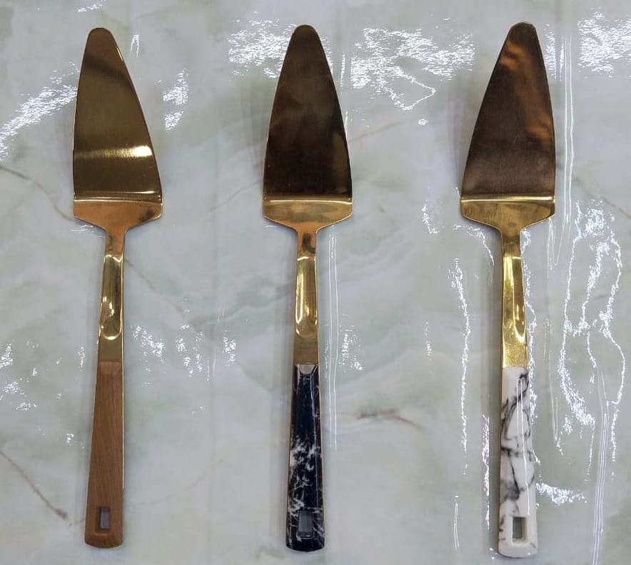 Golden Serving Spoons – Frying & Trowel (27cm) 1PC