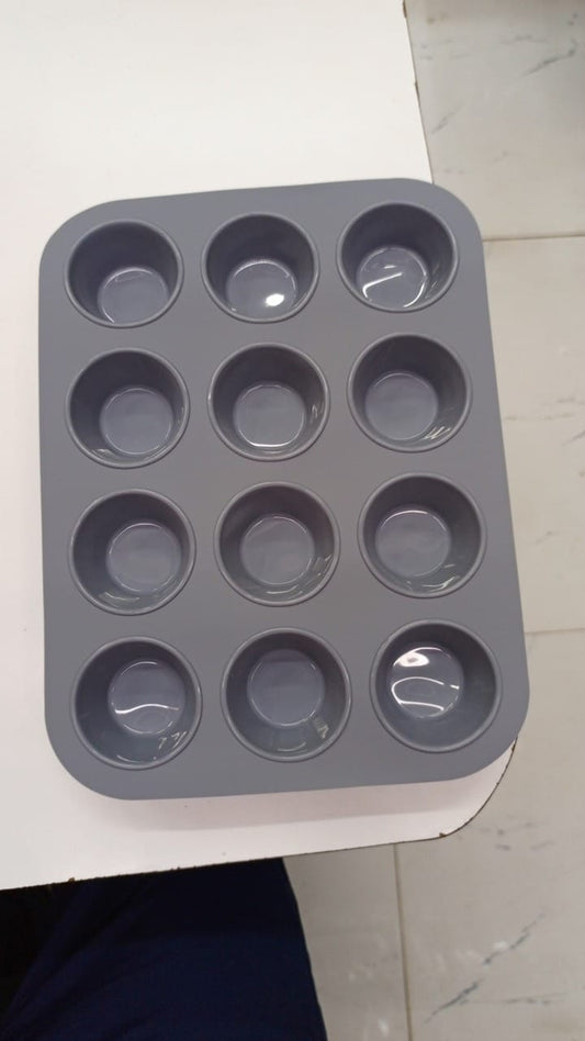 3D Donut-Shaped Silicone Baking Cake Tin