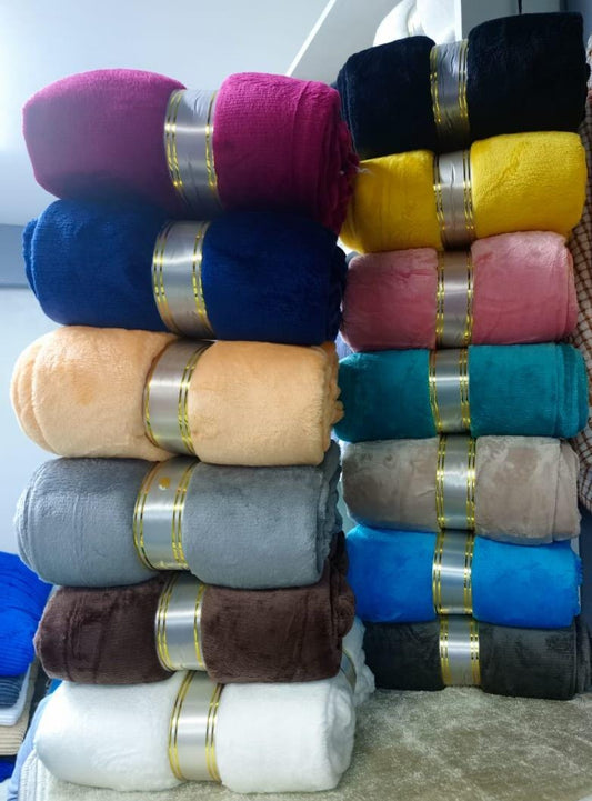 Plain Fleece Blanket (6×6)