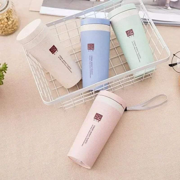 Wheat straw fiber coffee cup