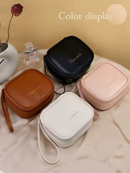 Waterproof mini pads pouch