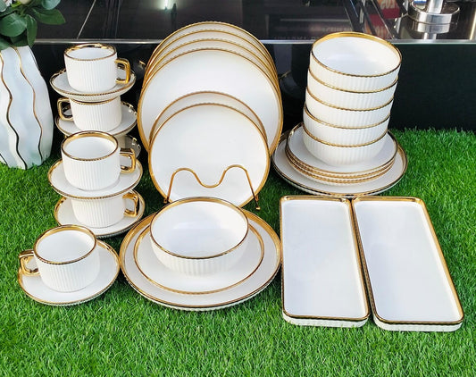 Elegant  European Porcelain Dinner set