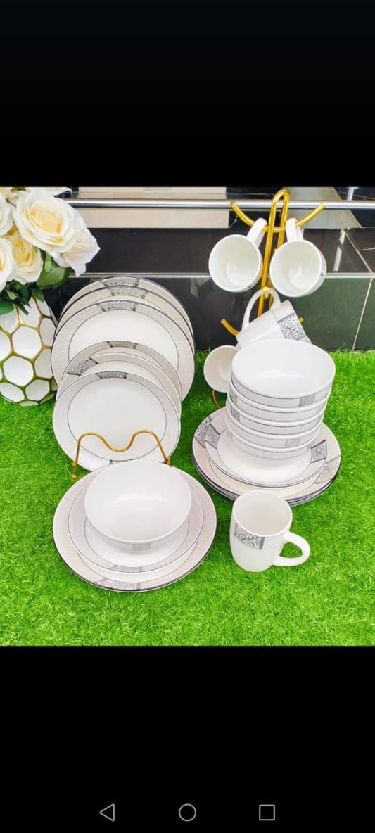 24-Piece Dinner Set