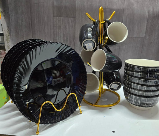 18-Piece Dinnerware Set