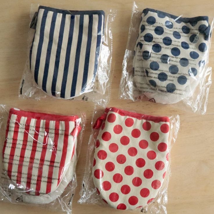 Heat-Resistant Oven Gloves