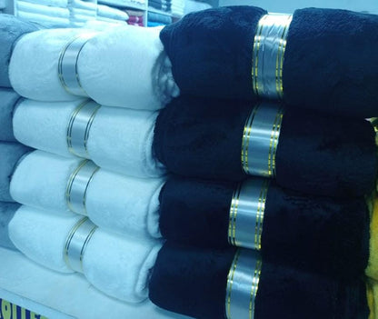 Plain Fleece Blanket (6×6)