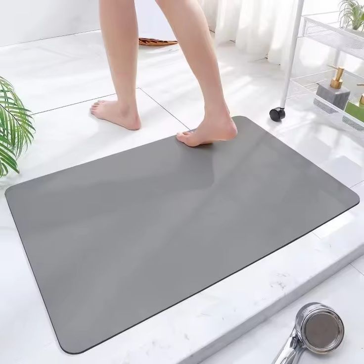 Super Absorbent Non-Slip Bath Mat – 50x80cm