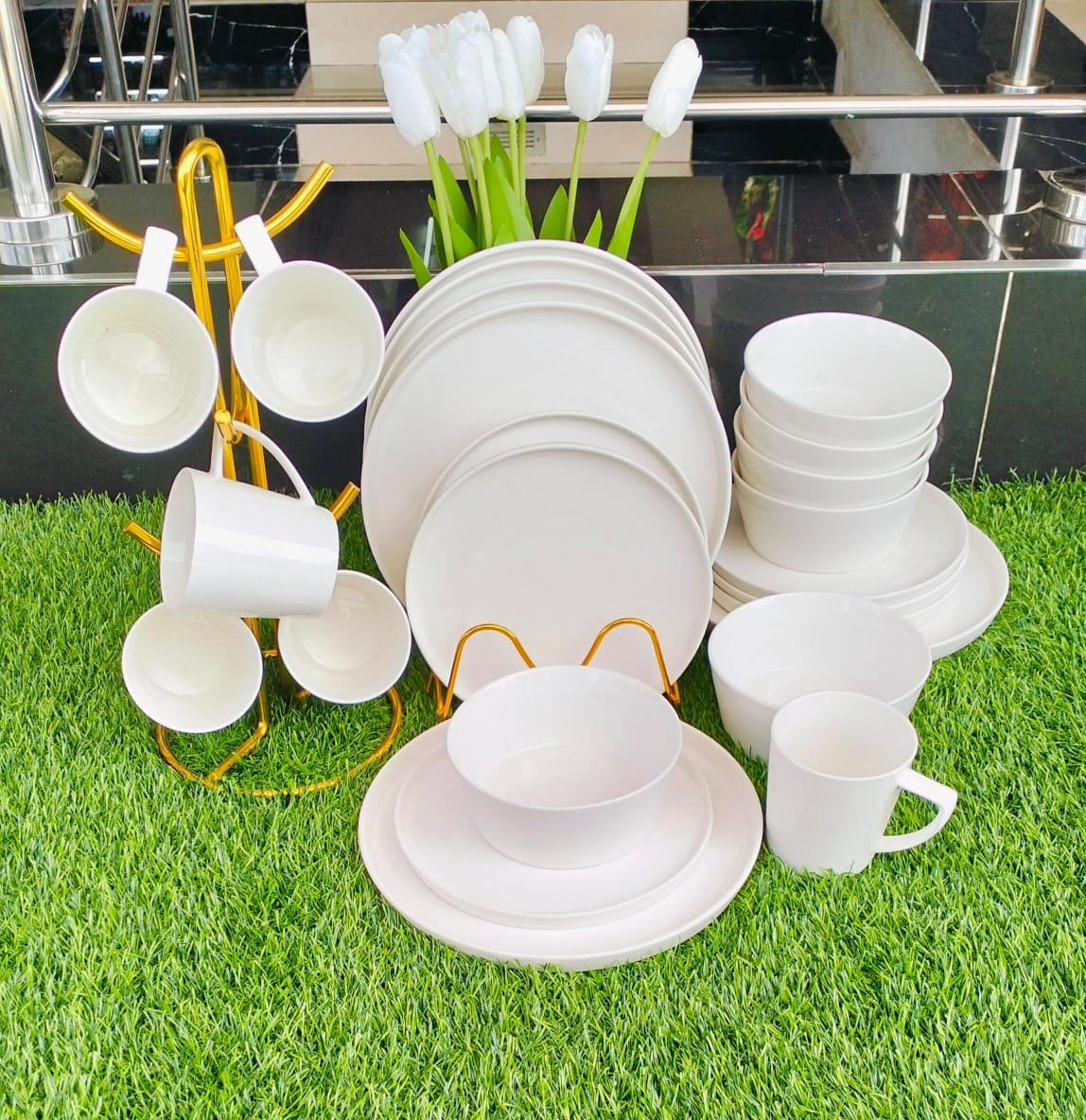 24-Piece White Plain Dinner Set