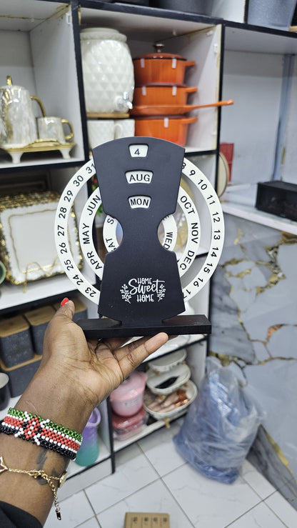 Creative Manual Rotating Wooden Calendar