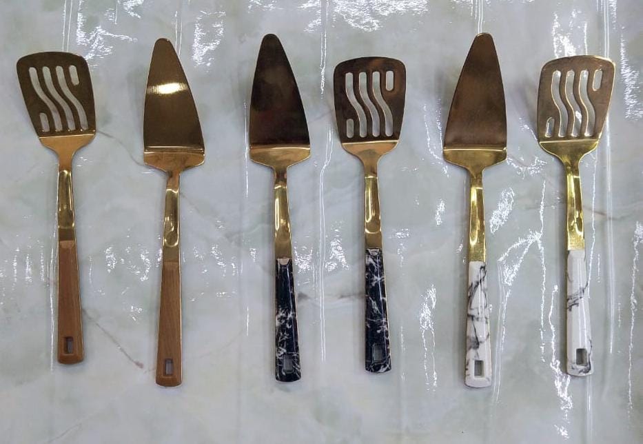 Golden Serving Spoons – Frying & Trowel (27cm) 1PC