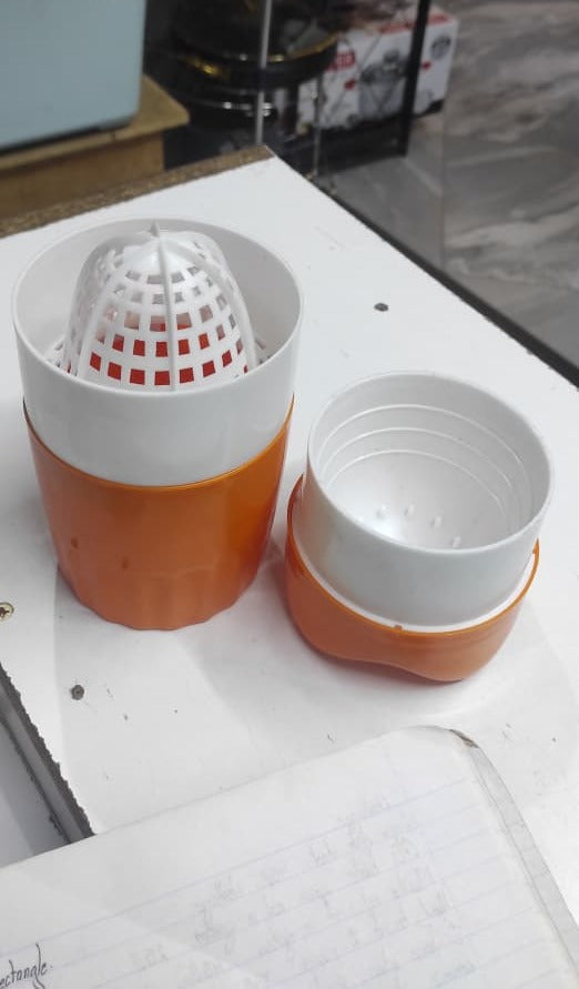 Manual Fruit Juicer