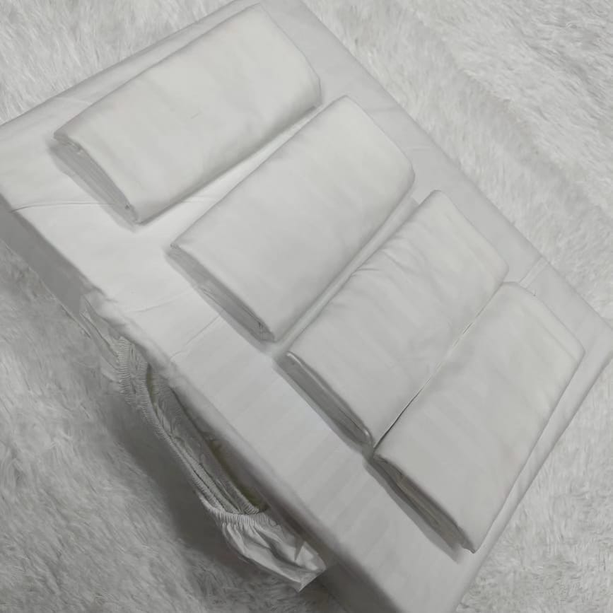 6-Piece White Fitted Bedsheet Set