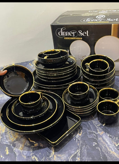 Elegant European Porcelain 32-Piece Dinner Set